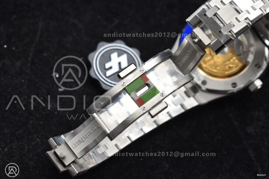 15450 on Best 1:1 Bracelet 37mm Edition Dial Clone Super Royal Blue SS SS ZF Textured Oak SA3120 0117